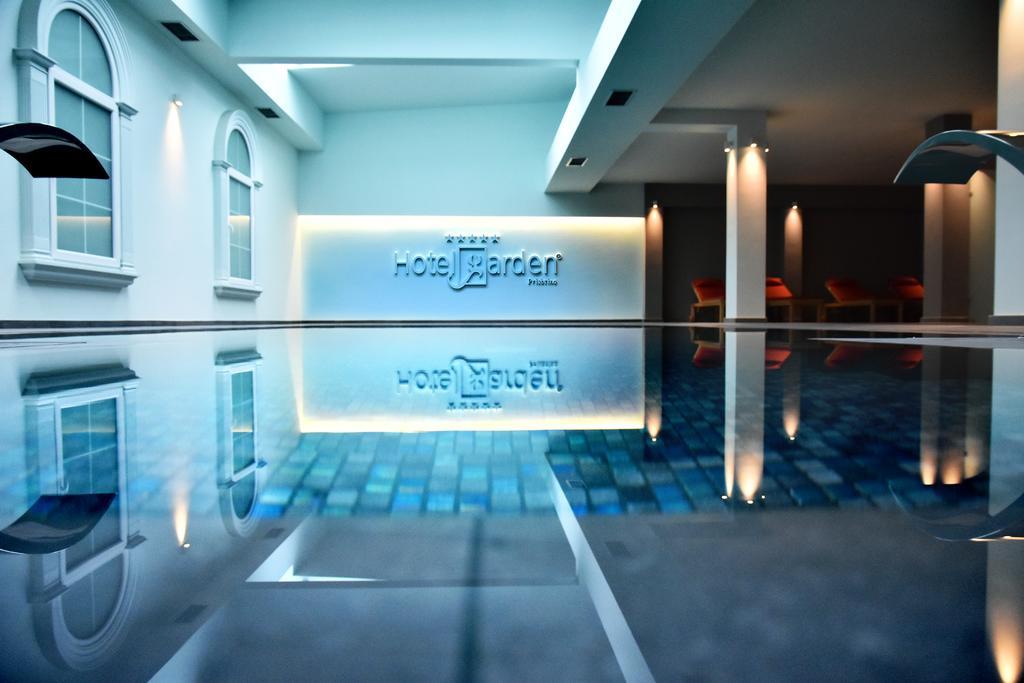 Hotel Garden Приштина Екстер'єр фото