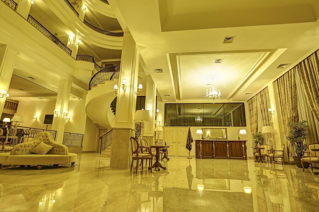 Hotel Garden Приштина Екстер'єр фото