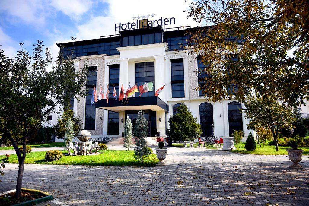 Hotel Garden Приштина Екстер'єр фото